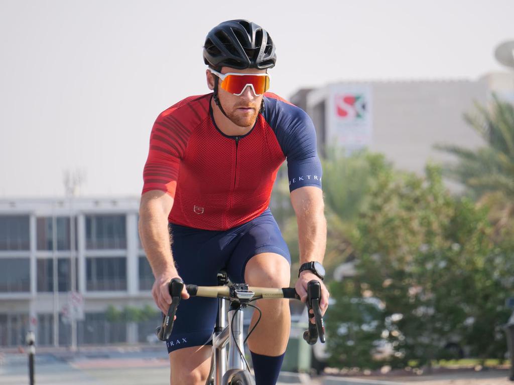 New kit day with 25% off Mektrax Cycling kit  image #1