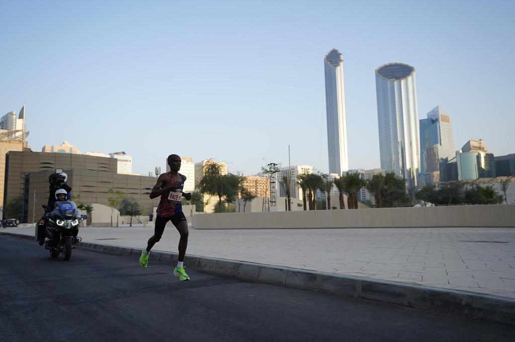 Win a 2020 ADNOC Abu Dhabi Marathon Race Entry image #1